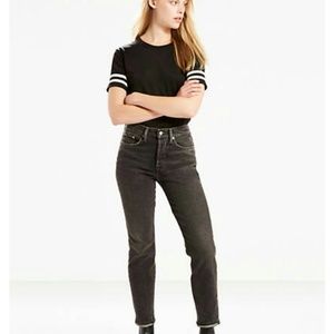 Levi's black wedgie jean NWT